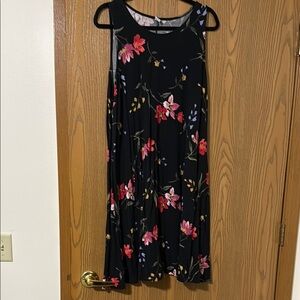 Floral Sleeveless Dress - Black and Red